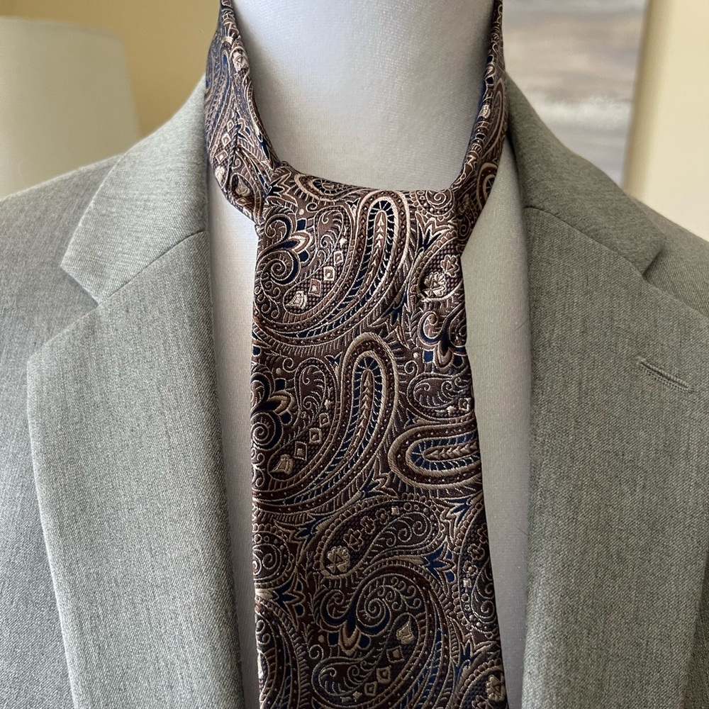 MICHAEL Michael Kors Silk Paisley Necktie